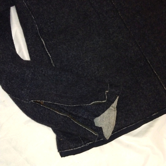 NWOT ARMANI COLLEZIONI WOMAN'S HOODED JACKET - Picture 3 of 9